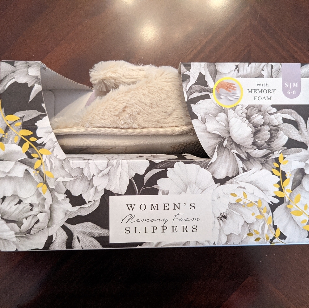 Women's nude comfy sleepy bunny slippers 6 7 8